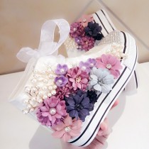 2018Autumn custom casual high shoes fantasy seven color flowers pearl Austrian rhinestones with lace-up canvas shoes.